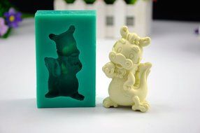 TANGCHU Soft Silicone Cake Mold Chinese Zodiac Dragon Shape 3.42*2.2*1.26inch Green