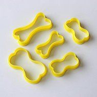 Sher 5Pcs Dog Bone Cookie Cutters Plastic Biscuit Cutters Dessert Cupcake DIY Decorating Plastic Cutter