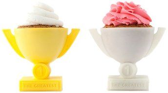 The Greatest Trophy Silicone Cupcake Holder, Set of 2
