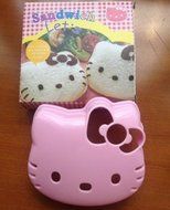 2pcs/lot Hello Kitty Sandwich Mold Bread Cake Mold Maker DIY Mold Cutter