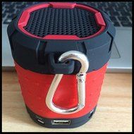 SNEED-Outdoor sports waterproof Bluetooth speaker card engaging bicycle wireless speakers , red