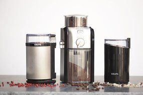 KRUPS GVX212 Coffee Grinder with Grind Size and Cup Selection and Stainless Steel Flat Burr Grinder, 8-Ounce,...
