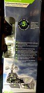 AcuRite Professional Weather Center Station with Easy Mount 5-in-1 Sensor N3