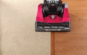 Eureka Suction Seal 2.0 REWIND Upright Vacuum AS3101AX - Corded N5