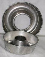 Set Of 2 - Vintage Aluminum Fluted Bundt Jell-O Mold Cake Pan