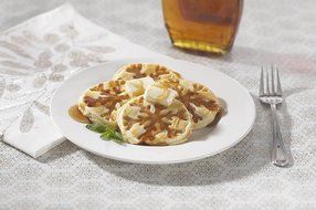 Nordic Ware Snowflakes Pancake Pan
