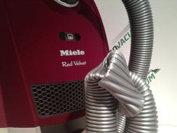 Miele Red Velvet Canister, S6270 N2