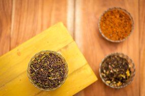 Fresh Darjeeling First Flush Organic Loose Leaf Black Tea- Fresh Black Tea-Lively and Full of Vigour from the... N10