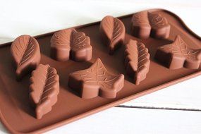 Ice Pop Molds Silicone Baking Mould Mold Chocolate Cake Cookie Muffin Candy Jelly Ice Cube (Type 5-8 Leaves) N8