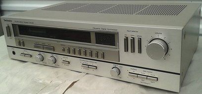 Vintage Technics SA-222 FM/AM Stereo Receiver With Built In Quartz Digital Synthesizer &amp; RARE Battery Back Up...