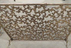 Leaf and Scroll Gold Single Panel Flat Fireplace Screen