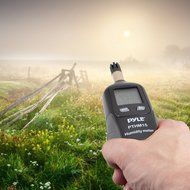 PYLE Meters PTHM15 Mini Temperature and Humidity Meter with Dew Point and Wet Bulb Temperature N4
