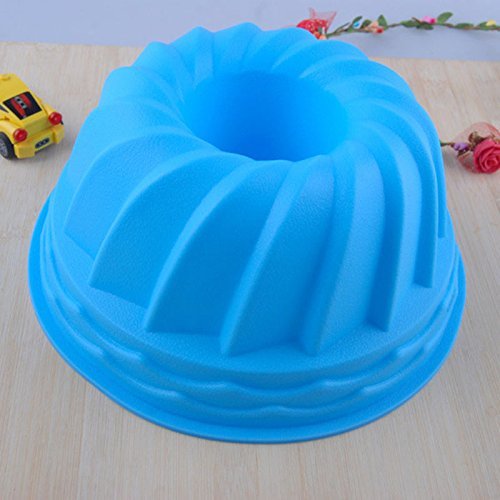 Lariy Swirl Bundt Ring Cake Bread Pastry Silicone Pan Bakeware Tray Mould Tool (Color: Random) N4