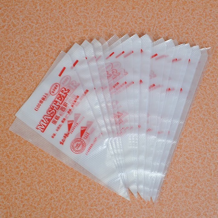 yueton Pack of 100 Disposable Cream Pastry Bag Cake Icing Piping Decorating Tool