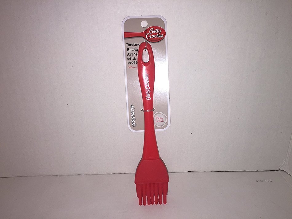 Betty Crocker Baking 8 Piece Bundle Includes Baking Pan, Rolling Pin, Measuring Cups,Spatule,Basting Brush,4 Mixing... N9