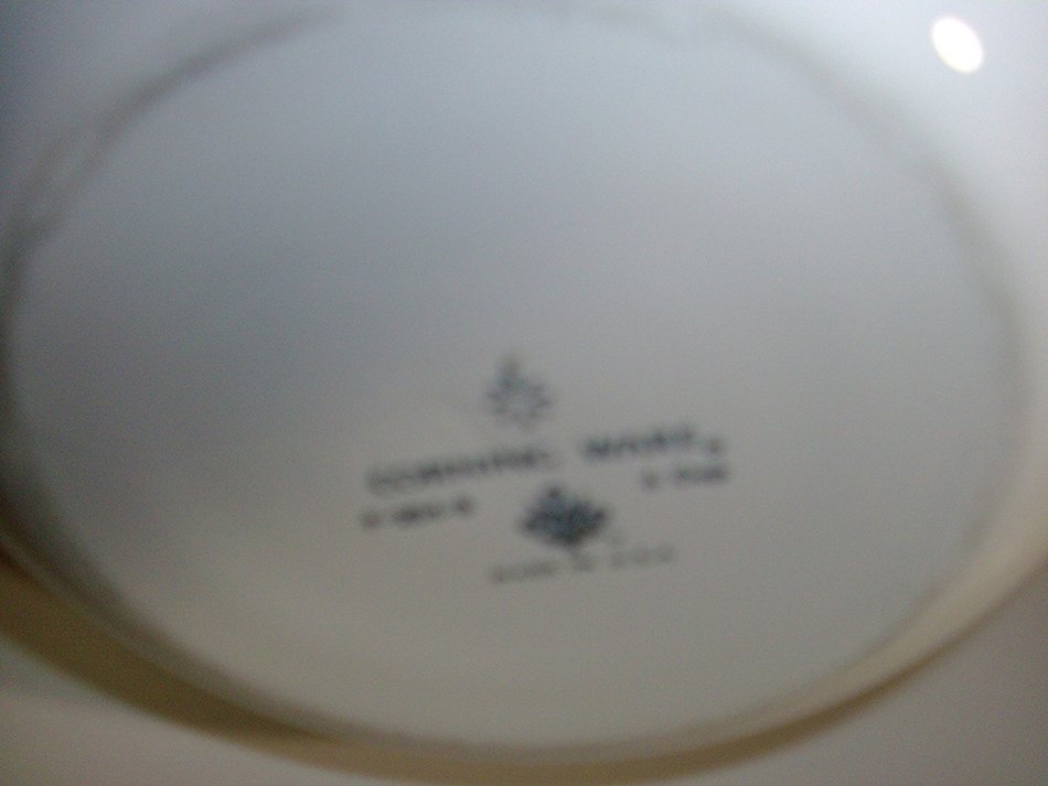 Corning Ware 6 Cup All White Tea Pot Steel Lid P-204-B N3