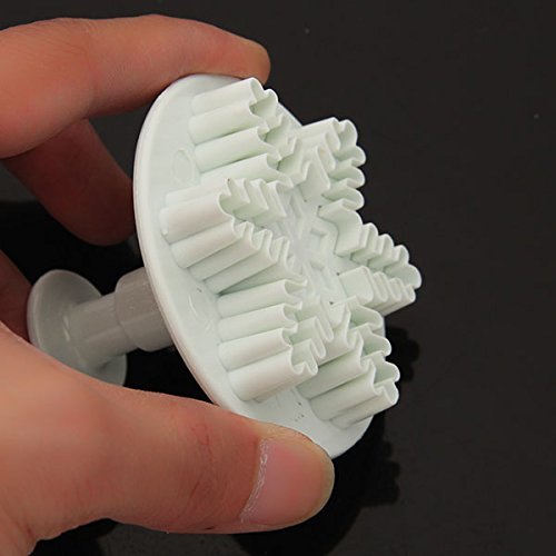 3pcs Snowflake Plunger Cutter Mold Sugarcraft Fondant Cake Decorating DIY Tool