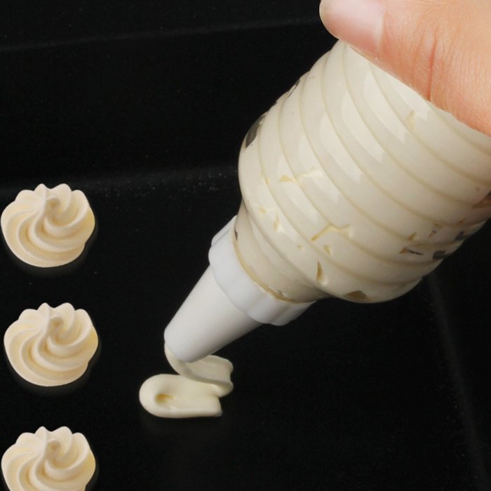 God's Kitchen Cake Decoration Set with Piping and Set of 8 Nozzles, Use for Pastry, Cake, Cupcakes, Icing, Beautiful...