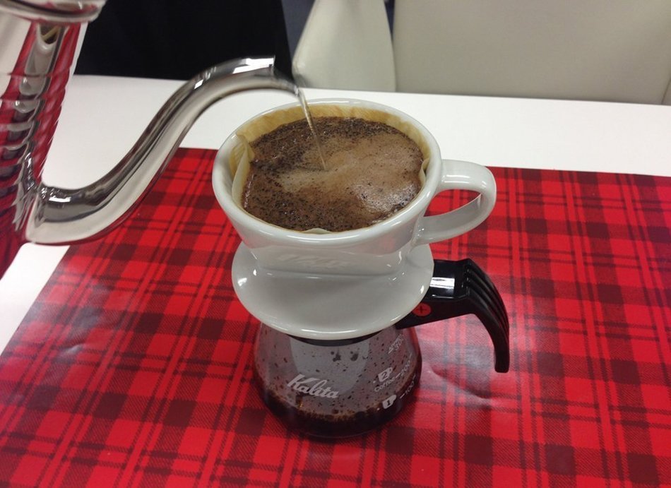 1 X Ceramic coffee dripper Kalita 102 - White # 02 001 Lotto