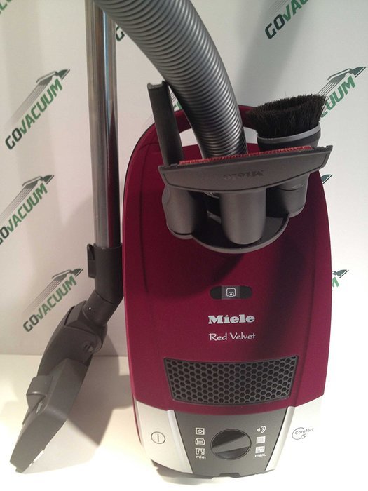 Miele Red Velvet Canister, S6270 N3
