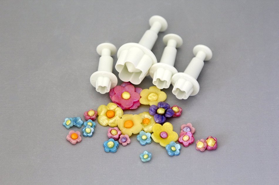Sorcery Products Fondant Tool Set 4 FLOWER plunger Set N3