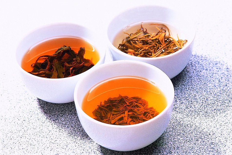 Akbar | Gold Range | Ceylon Black Tea | FREE Tea Strainer | 100% Single Origin | Ultra-Premium Loose leaf Tea... N6