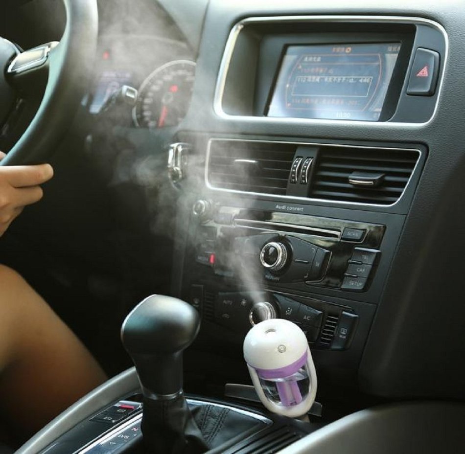 Rukiwa Auto Mini Car Humidifier Air Purifier Freshener Travel Car Portable (Green) N3