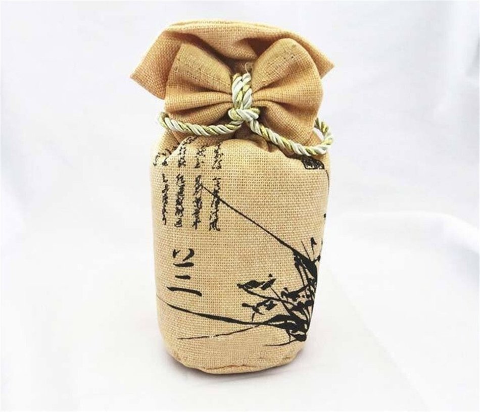 Lysa 100% Organic Natural Bamboo Charcoal Bag - Home / Car Air Cleaner, Air Refreshing Agent(250g4 Colors) N2