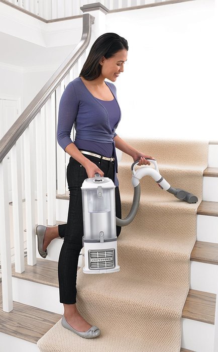 Shark Navigator Lift-Away Professional (NV356E) N8