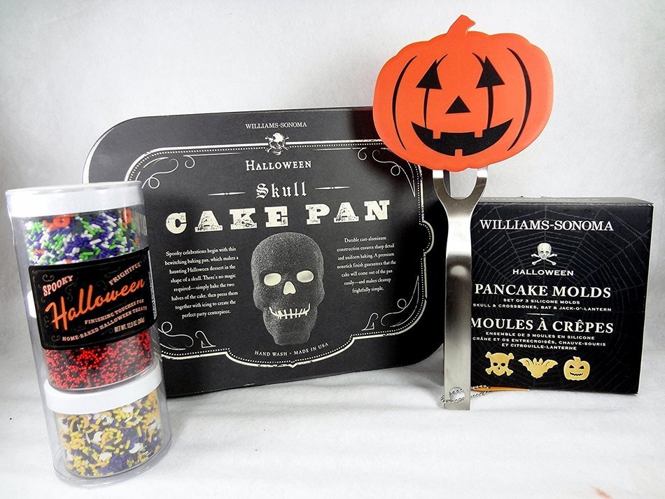 Skull Cake Pan, Skull/Bat/Jack-O-Lantern Pancake Molds, Spooky Sprinkles & Pumpkin Spatula - Halloween Bundle