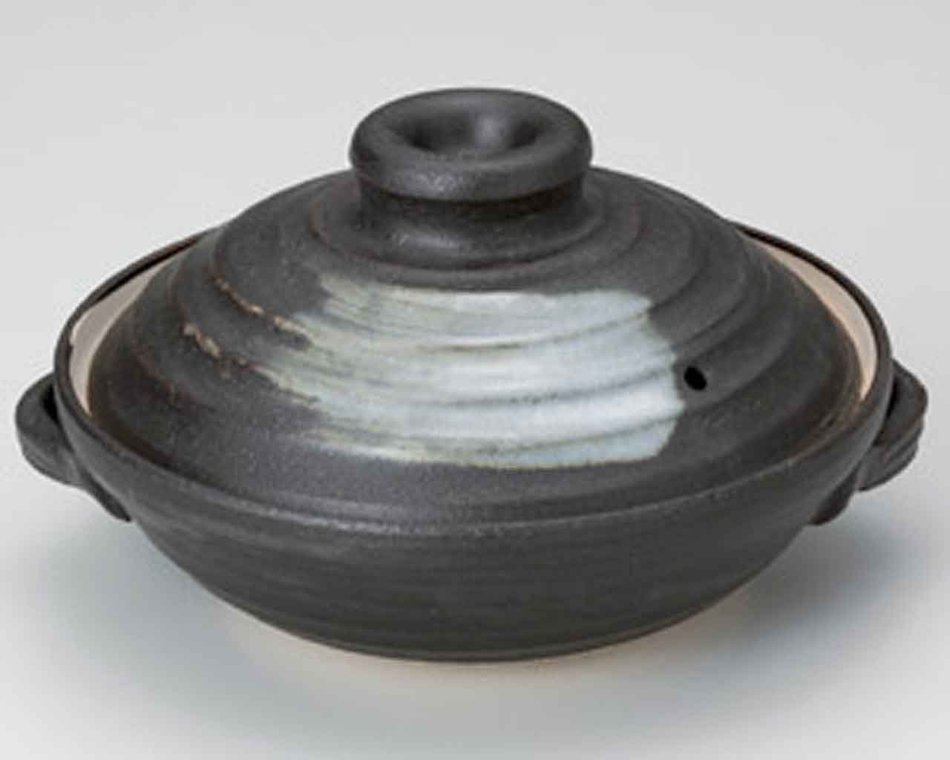 Kokutoh Brush for 2-3 persons 8.3inch Donabe Japanese Hot pot Black Ceramic Made in Japan