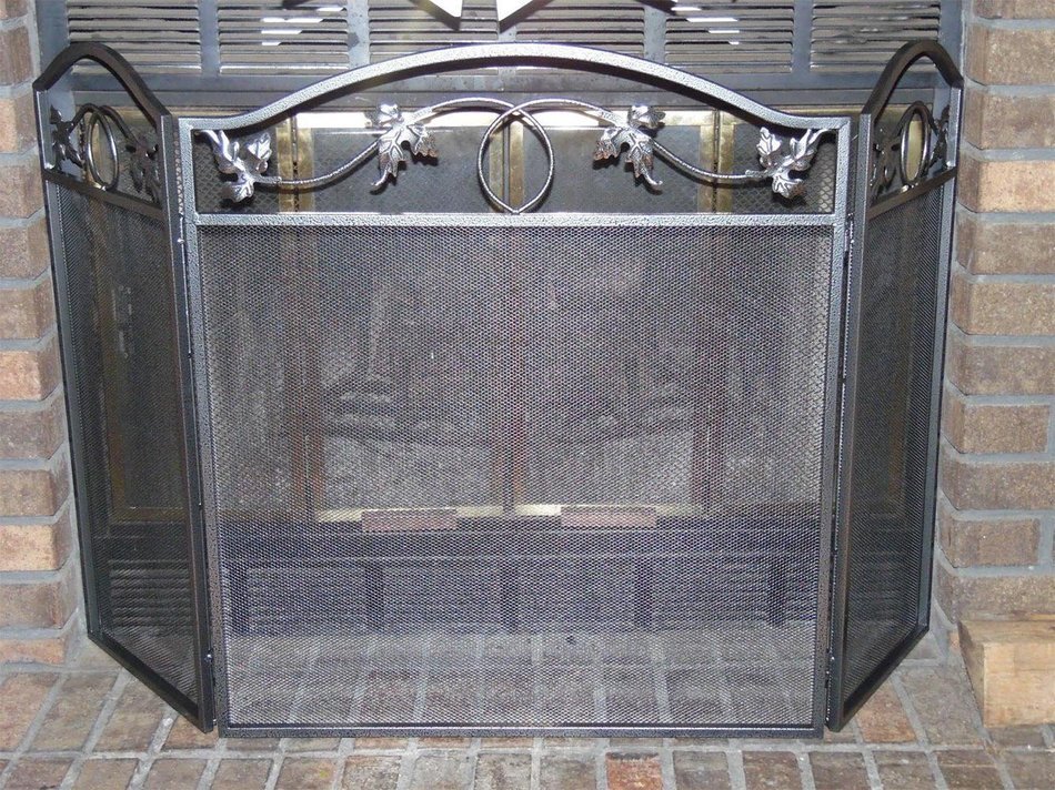 Amagabeli 3-panel Wrought Iron Fireplace Screen Heavy Duty Folding Fire Screen Leaf Design Pewter Finish 30-inch...