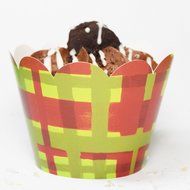 Green and Red Plaid Christmas Cupcake Wrappers Decorations for Holiday Food Gifts 36 Pieces by Confetti Couture...