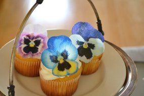Edible Pansies - Pink, Purple, and Blue Set of 12 - Cake and Cupcake Toppers, Decoration N2