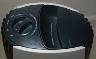 Ionic Breeze Midi Si853 Professional Silent Air Purifier Cleaner Sharper Image N4