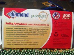 Diamond GreenLightTM Kitchen Matches - 3 Pack - 300 Matches per Pack x 3 = 900 Match (Strike anywhere) N5