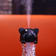 Dacawin USB Mini Cartoon Bottle Cap Humidifier Office Air Diffuser (Black) N9