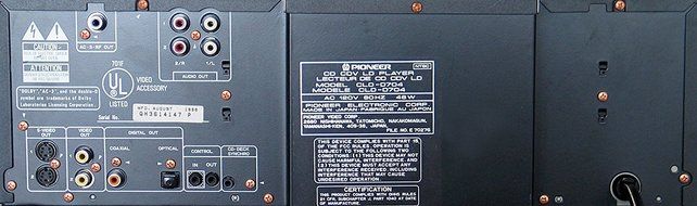 Pioneer CLD-D704 Laserdisc Player