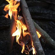 Fire Squares, Easy Instant Fire Starters for Wood Stoves, Grills &amp; Camp Fires - 36 Pack N4