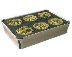 Bake Porter 6-Cup Jumbo Muffin Pan with Serving Cover, Red N2