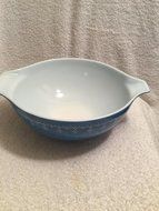 Vintage 1950's Pyrex Butterprint 4 Quart Cinderella Mixing Nesting Bowl #444 - Teal &amp; White