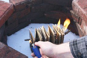 Fire Squares, Easy Instant Fire Starters for Wood Stoves, Grills &amp; Camp Fires - 36 Pack N9