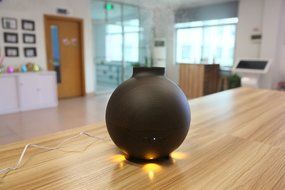 Large Capacity 600ml Deep Wood Grain Aroma Essential Oil Diffuser,Ultrasonic Aromatherapy Cool Mist Air Humidifier...
