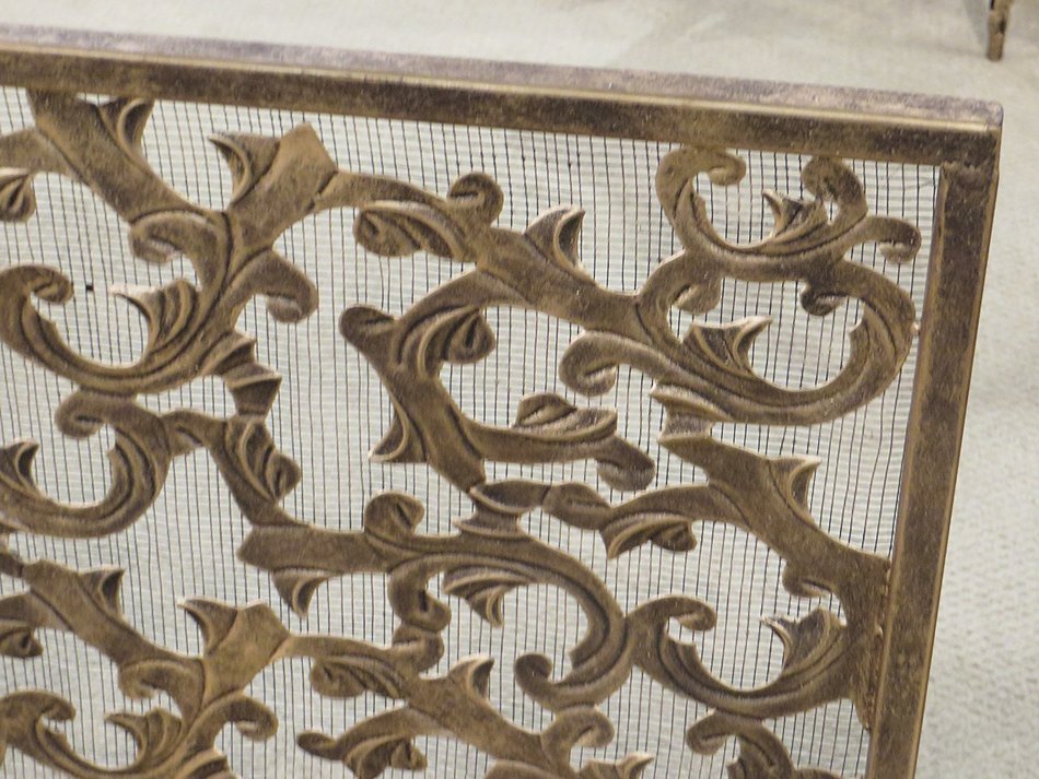 Leaf and Scroll Gold Single Panel Flat Fireplace Screen N2