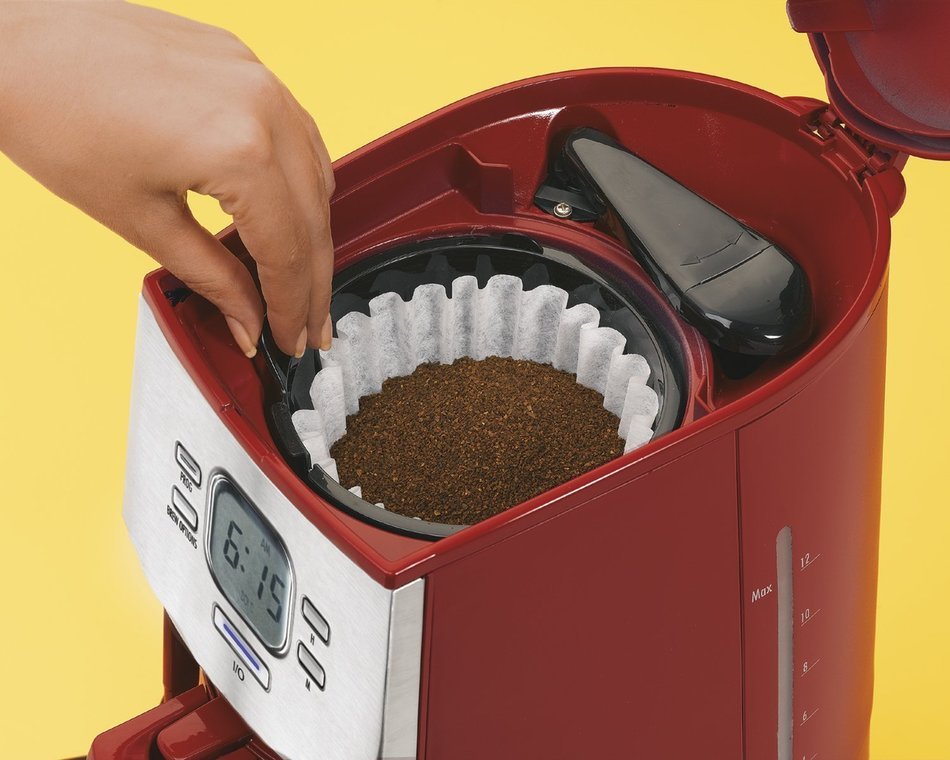 Hamilton Beach Ensemble 12-Cup Coffeemaker with Glass Carafe, Red