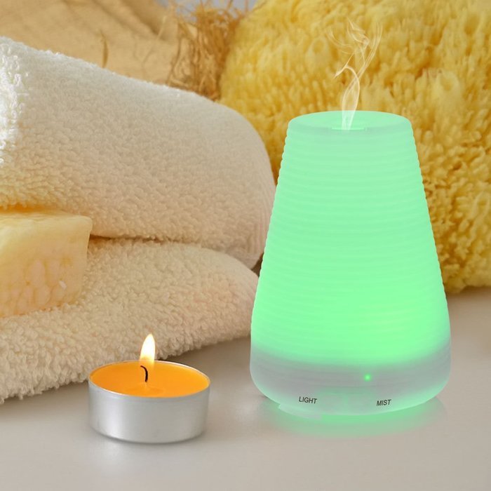 REDGO 3 IN 1 Aroma Essential Oil Diffuser 100ML, Ultrasonic Aromatherapy Diffuser, Cool Mist Humidifier, Air Purifier... N9