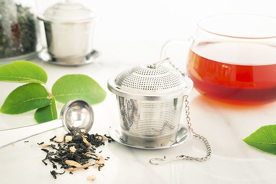 Apace Living Loose Leaf Tea Stainless Steel Strainer (Set of 2) with Tea Scoop and Drip Trays, Medium N2