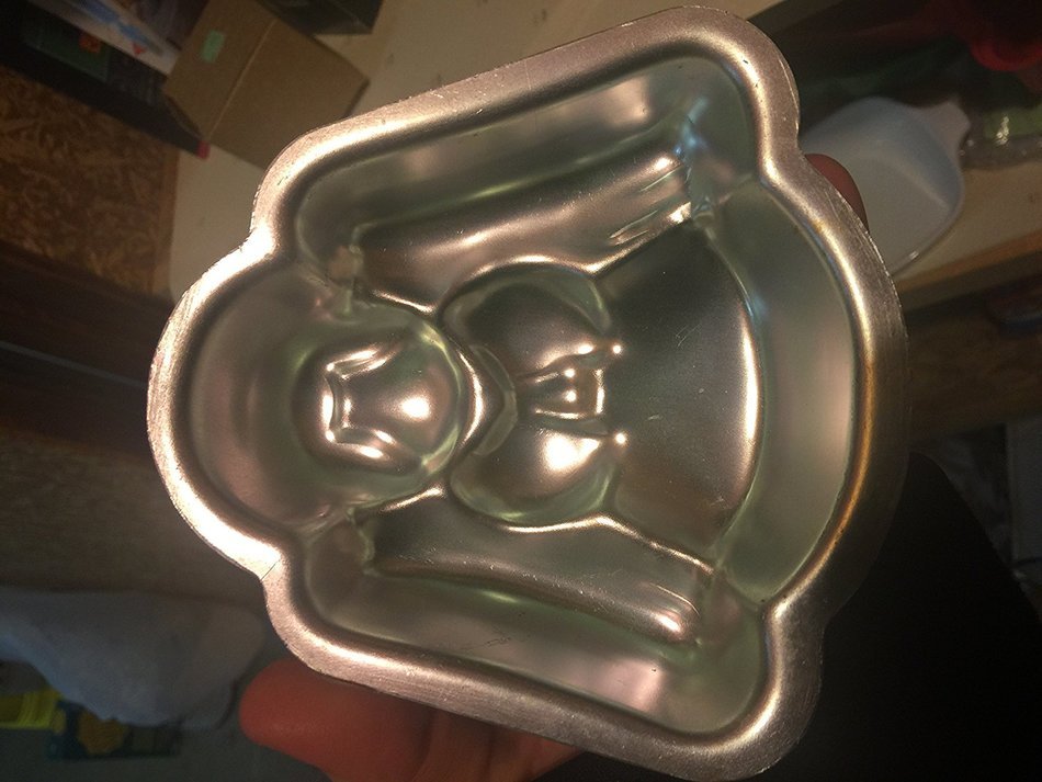 Wilton Singles Cake Pan -- Angel 4.75" tall