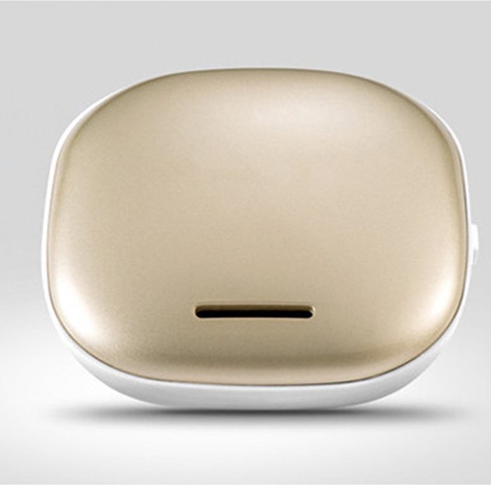 Car air purifier odor car in addition to smoke formaldehyde sterilization anion haze USB T03-1A \ 970 N8