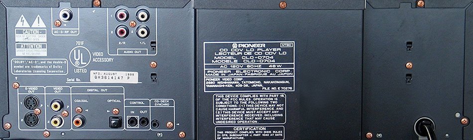 Pioneer CLD-D704 Laserdisc Player